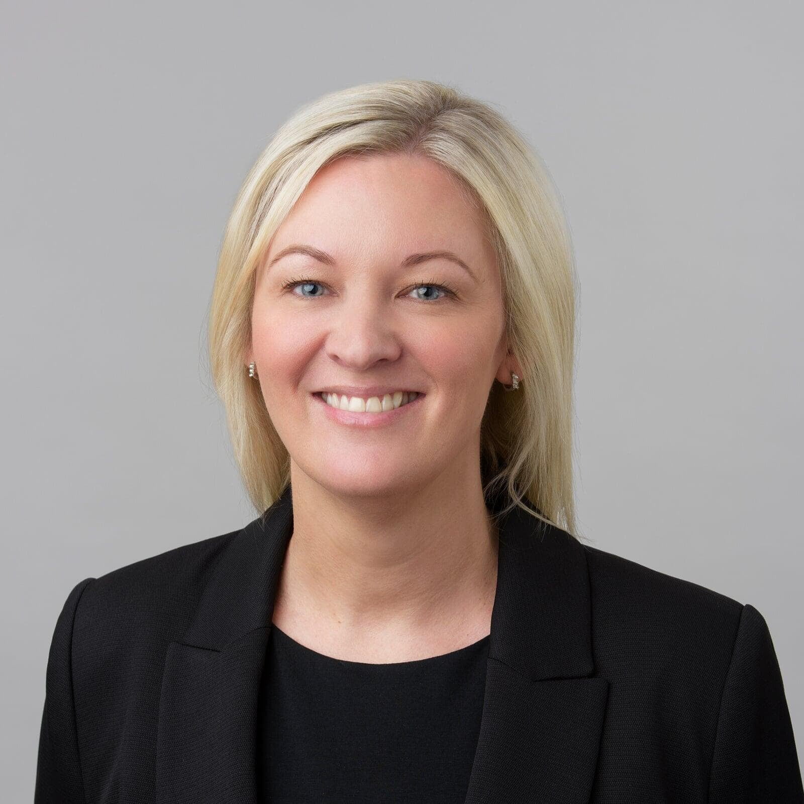 Photo of Kelly Lambert